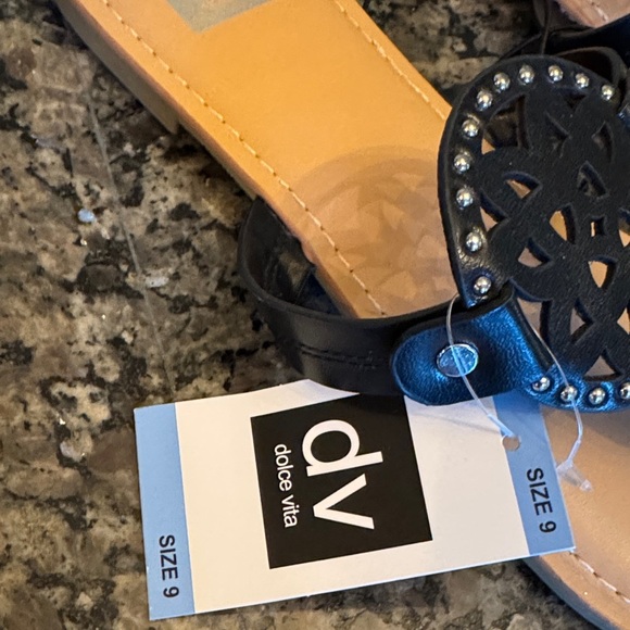 DV by Dolce Vita Black and Tan Sandals with gunmetal studs NWT 9 - Picture 3 of 8